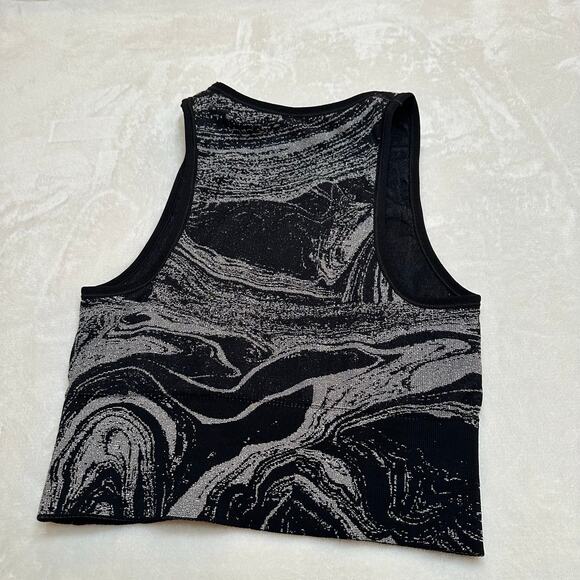 Athleta Aurora Seamless Shine Crop Tank sz XS - Picture 6 of 8